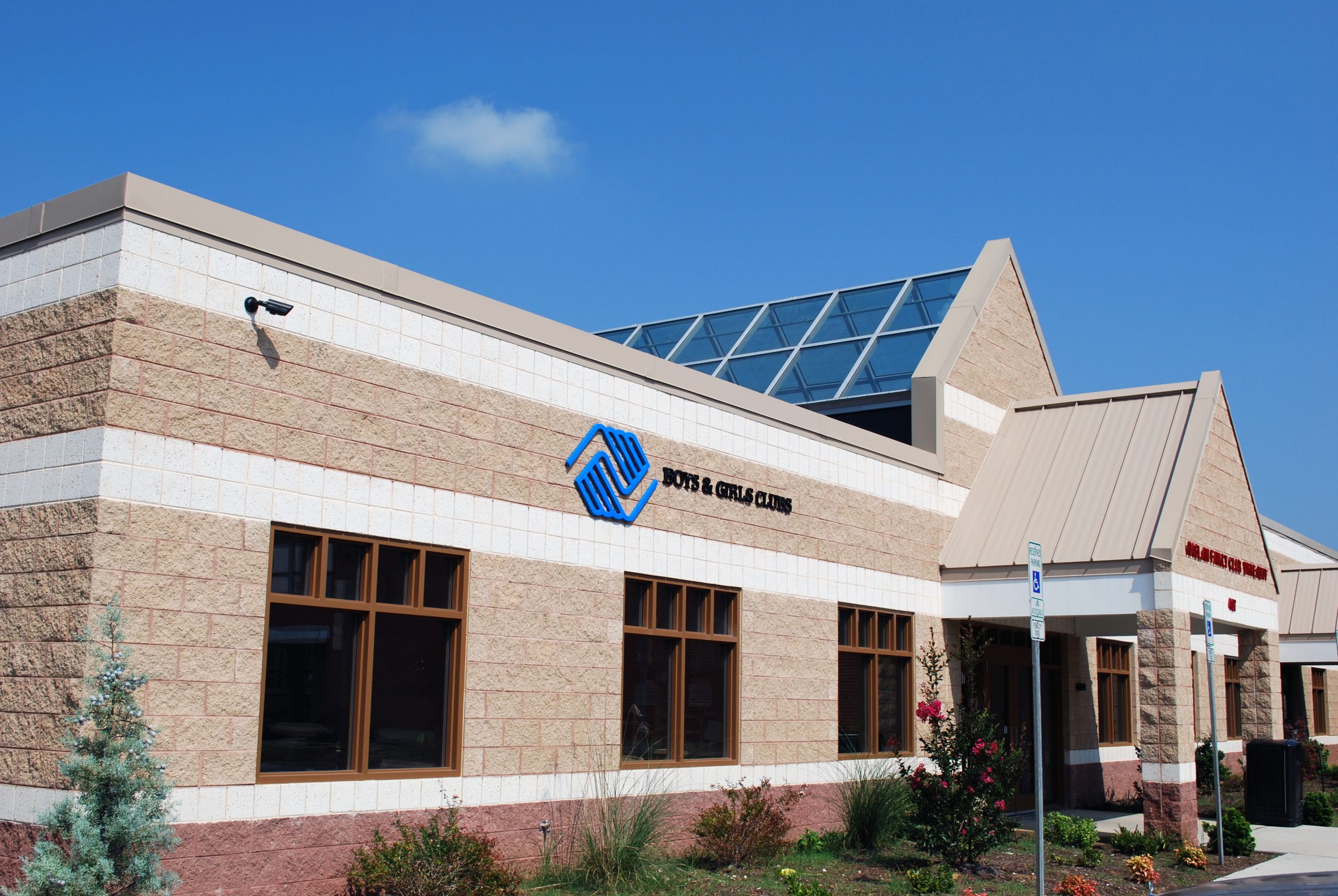 New Activities Center - Boys and Girls Club of the Tennessee Valley -  Messer Construction Co.